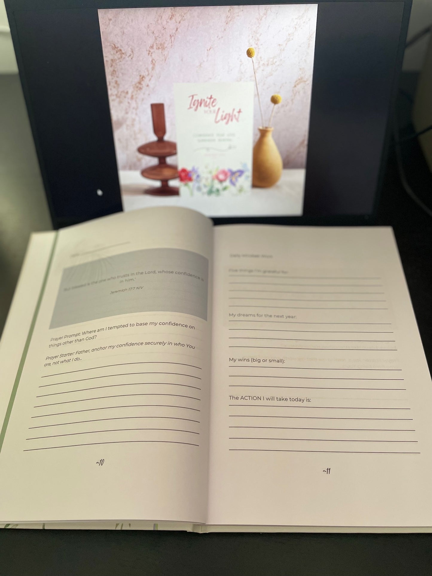 Ignite Your Light: A 60-Day Prayer + Mindset Journal for Christian Women (Volume 2)